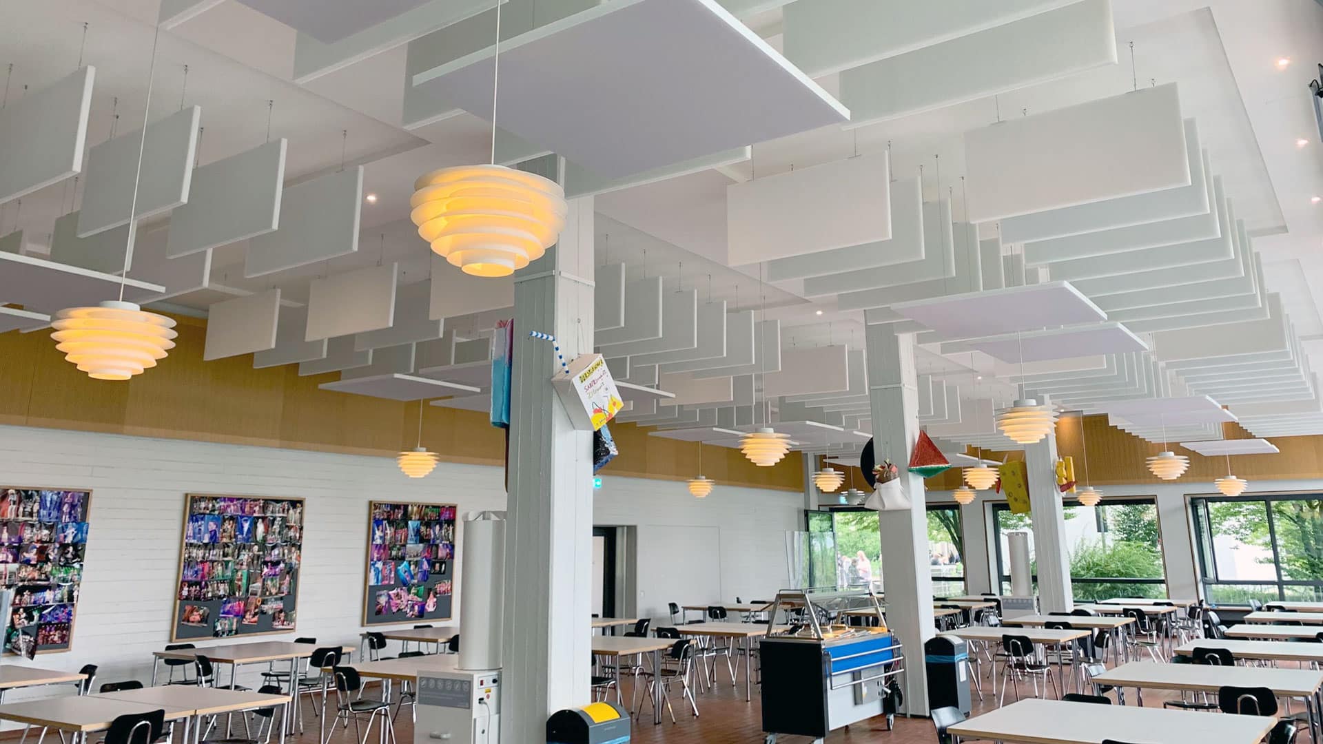 School-canteen-Erich-Klausener-Schule-Suspended-Baffle-PET-ViCloud-VMT-pp.jpg